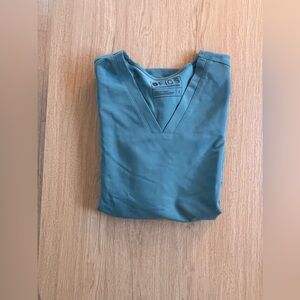 Figs Hydrogreen Casma Three-Pocket Scrub Top